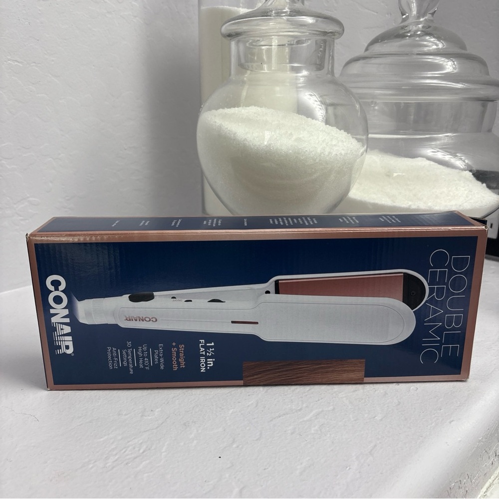Conair Double Ceramic 1 1/2" Flat Iron White/Rose Gold Straightener NIB